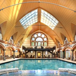 Kaifu-Sole - Die ehemalige Schulschwimmhalle