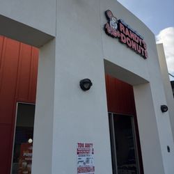 Randy's Donuts - Randy's Donuts Bonita Rd, Chula Vista, CA