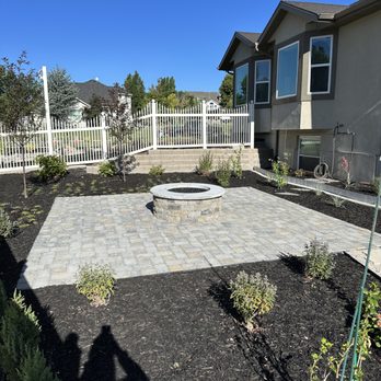 Alpine Landscapes - 15'x15' Belgard Cambridge Paver Patio With Gas Firepit - Irrigation Near Me - Midvale, Utah
