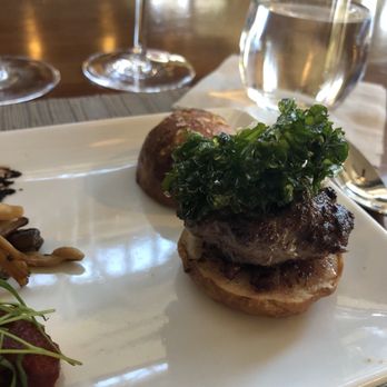 B Cellars Vineyards & Winery - Ostrich Burger, different but delicious. - Wineries Near Me - Oakville, California