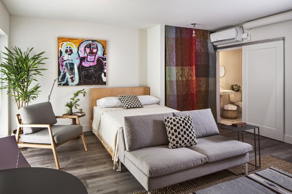 Treehouse Hollywood by null