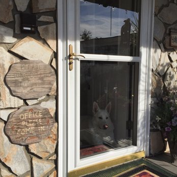 Alpine Village Inn - Alpine Village Inn front door - Hotels Near Me - Blowing Rock, North Carolina Alpine Village Inn - Alpine Village Inn front door - Hotels Near Me - Blowing Rock, North Carolina