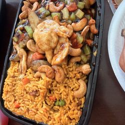 China 1 - Cashew nut chicken dinner combo