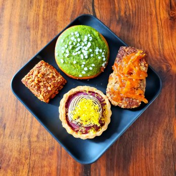 Breadbelly - Kaya Bun, Banana Cake,  Brown Butter Mochi & Not-Ube Tart - Bakeries Near Me - San Francisco, California