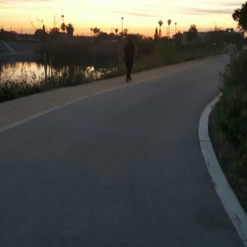 Haster Basin Park - There is plenty of space as you walk/run along - Parks Near Me - Garden Grove, California Haster Basin Park - There is plenty of space as you walk/run along - Parks Near Me - Garden Grove, California