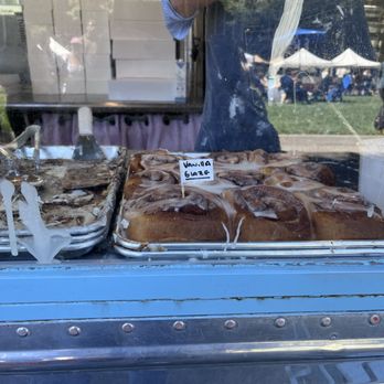 Strawberries Fabulous - Food Trucks Near Me - Sacramento, California Strawberries Fabulous - Food Trucks Near Me - Sacramento, California