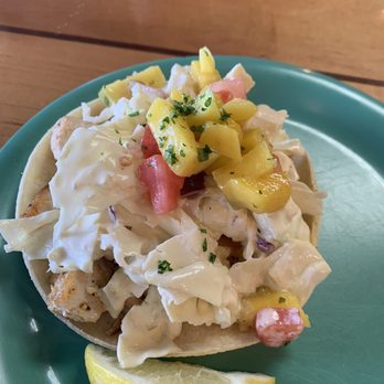 Coconut's Fish Cafe - Kamaole - Seafood Near Me - Kihei, Hawaii