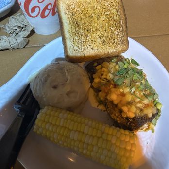 Pineapple Willy's - Blackened Mahi-Mahi w/ Pineapple Salsa - Seafood Near Me - Panama City Beach, Florida Pineapple Willy's - Blackened Mahi-Mahi w/ Pineapple Salsa - Seafood Near Me - Panama City Beach, Florida