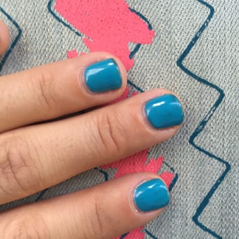 Jinsoon - After 6 days my gel manicure is totally cracked and cuticles look like shit. - Nail Technicians Near Me - New York, New York Jinsoon - After 6 days my gel manicure is totally cracked and cuticles look like shit. - Nail Technicians Near Me - New York, New York
