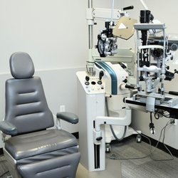 Valley Eyecare Center - Exam Room at Valley Eyecare Center