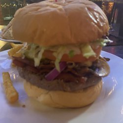 Walnut Grove Pub - Homemade bacon mushroom burger
