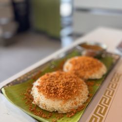 Brundhavan - Kobbari Karam Thatte Idli (Coconut)