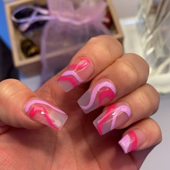 La Luxe Nails - Nail Salons Near Me - Albuquerque, New Mexico