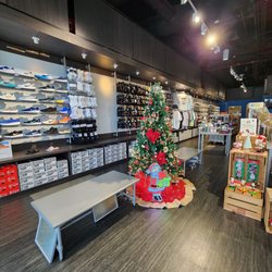 Marketplace Outfitters