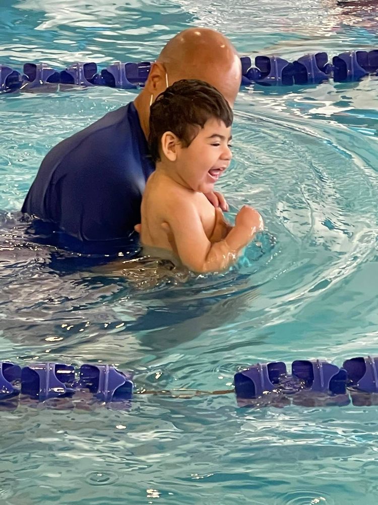 SAFESPLASH SWIM SCHOOL CEDAR GROVE Updated June 2024 29 Photos