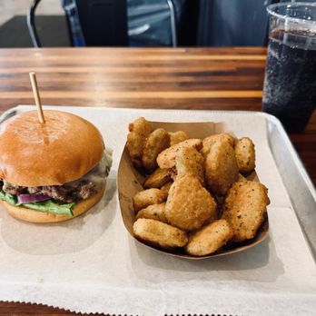 Basic Burger - Fried Pickles Mushroom Swiss - Burgers Near Me - Arlington, Virginia Basic Burger - Fried Pickles Mushroom Swiss - Burgers Near Me - Arlington, Virginia