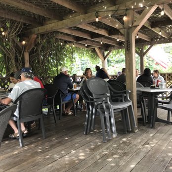 Banners Restaurant - Outside seating - Breakfast & Brunch Near Me - Conway, New Hampshire Banners Restaurant - Outside seating - Breakfast & Brunch Near Me - Conway, New Hampshire