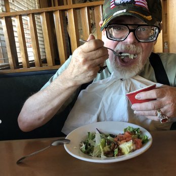 Elmer's Restaurant - Elmer's great salad - Breakfast & Brunch Near Me - Tigard, Oregon