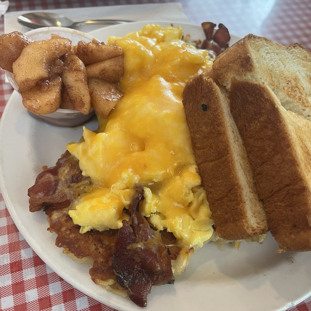 The American Pie Company - German potato pancake - Breakfast & Brunch Near Me - Sherman, Connecticut The American Pie Company - German potato pancake - Breakfast & Brunch Near Me - Sherman, Connecticut
