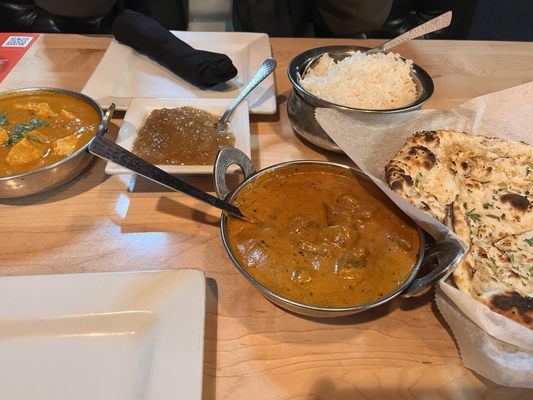 CURRY CORNER Indian Eatery & Bar by null