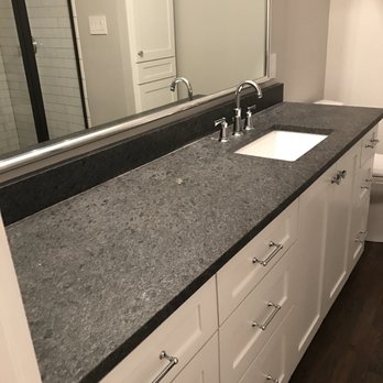 Heritage Construction - Master bath with granite - General Contractors Near Me Heritage Construction - Master bath with granite - General Contractors Near Me