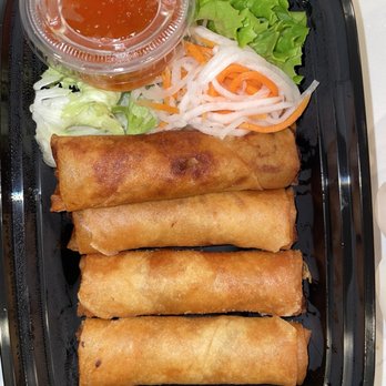 Banh Mi Amour - Egg rolls - Vietnamese Near Me - Visalia, California Banh Mi Amour - Egg rolls - Vietnamese Near Me - Visalia, California
