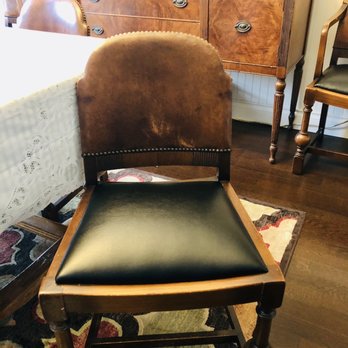 Mirrs Interiors - Furniture Reupholstery Near Me - Richmond, British Columbia Mirrs Interiors - Furniture Reupholstery Near Me - Richmond, British Columbia