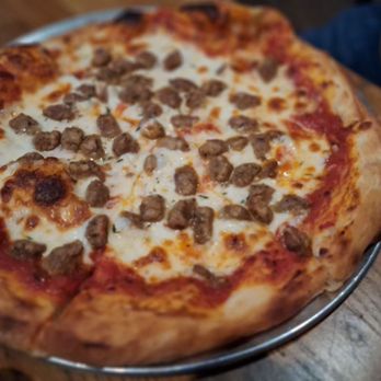 Copper Still Grill - 14" Pizza - New American Near Me - Monrovia, California Copper Still Grill - 14" Pizza - New American Near Me - Monrovia, California