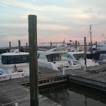 Sunset Grille - The boat dock with another great view of the sky - Seafood Near Me - Norwalk, Connecticut Sunset Grille - The boat dock with another great view of the sky - Seafood Near Me - Norwalk, Connecticut