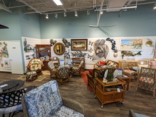 LEADERS FURNITURE OF BRADENTON - 39 Photos & 11 Reviews - 6406 14th St