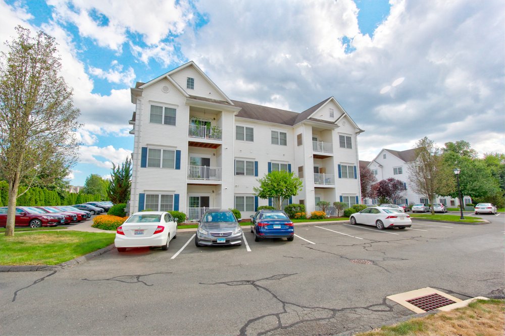 ASPEN HIGHLANDS Updated June 2024 35 Photos 265 Slater St