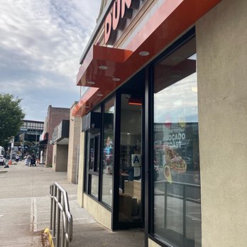 Dunkin' - the entrance to a dunkin donuts store - Coffee & Tea Near Me - Bronx, New York Dunkin' - the entrance to a dunkin donuts store - Coffee & Tea Near Me - Bronx, New York