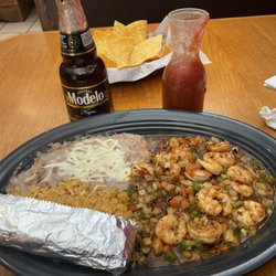 Salsa's Mexican Grille - Camarones a la diabla.