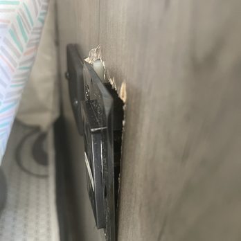Western Skies RV - The outlet completely pulled away the first time using it and I didn't yank my cord or anything. - RV Repair Near Me - Reno, Nevada Western Skies RV - The outlet completely pulled away the first time using it and I didn't yank my cord or anything. - RV Repair Near Me - Reno, Nevada