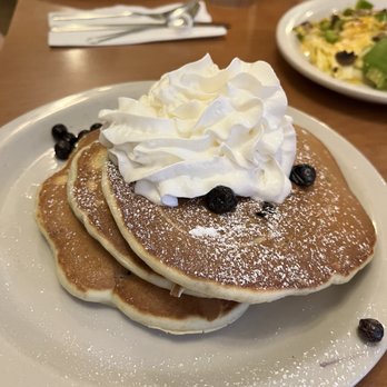 Millbrae Pancake House - Blueberry - American Near Me - Millbrae, California