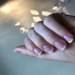 Dip French tip manicure
