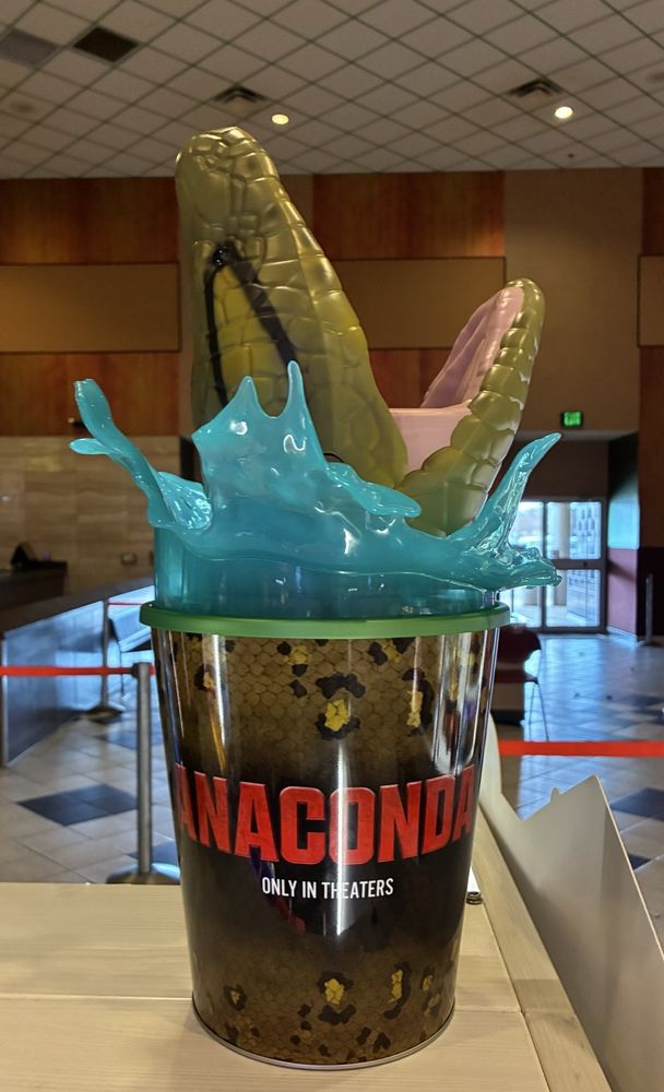 Social spots from Cinemark Tinseltown and XD