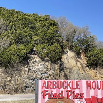 Arbuckle Mountain Fried Pies - Sign - Bakeries Near Me - Davis, Oklahoma Arbuckle Mountain Fried Pies - Sign - Bakeries Near Me - Davis, Oklahoma