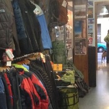 Fisura - Outdoor Gear Near Me - Madrid, M