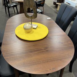A table and chairs