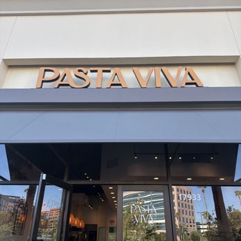 Pasta Viva - Front of the restaurant - Italian Near Me - Irvine, California Pasta Viva - Front of the restaurant - Italian Near Me - Irvine, California