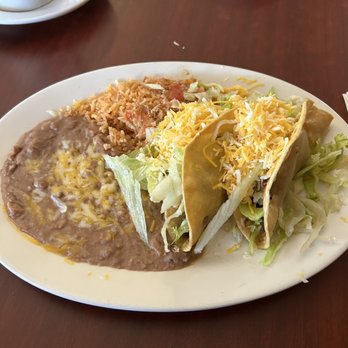 Guadalupe's - Beef hard shell taco plate - Mexican Near Me - Azusa, California