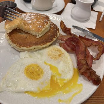 Olivia's Cafe - Breakfast - New American Near Me - Lake Buena Vista, Florida Olivia's Cafe - Breakfast - New American Near Me - Lake Buena Vista, Florida