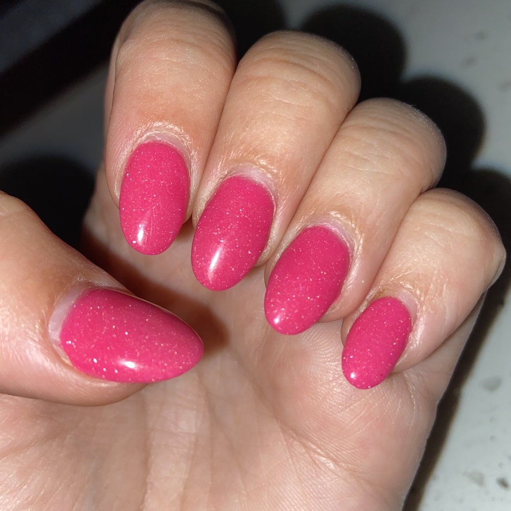 Oasis Nails Spa Windermere - After a week or two of growth, still looking as shiny and sparkly as the day I got them done. - Nail Salons Near Me - Orlando, Florida Oasis Nails Spa Windermere - After a week or two of growth, still looking as shiny and sparkly as the day I got them done. - Nail Salons Near Me - Orlando, Florida