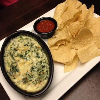 Dave & Buster's Ala Moana - spinach artichoke dip - Arcades Near Me - Honolulu, Hawaii