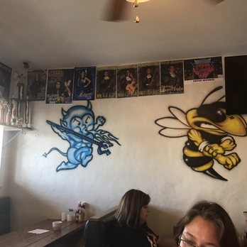 Lee Roy's Chicken & Burgers - Wall - Hot Dogs Near Me - Edcouch, Texas Lee Roy's Chicken & Burgers - Wall - Hot Dogs Near Me - Edcouch, Texas