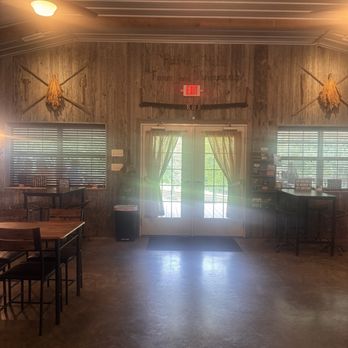 Robin Hill Farm and Vineyard - Venues & Event Spaces Near Me - Brandywine, Maryland Robin Hill Farm and Vineyard - Venues & Event Spaces Near Me - Brandywine, Maryland