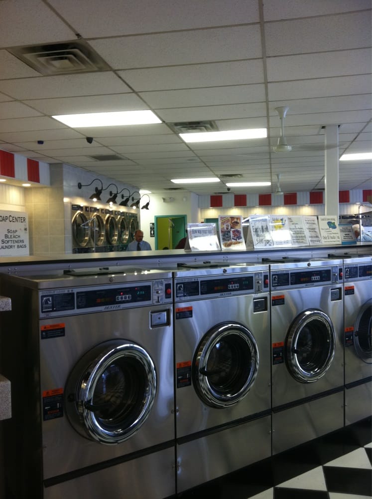 WASH DAZE 3558 W Broadway, Council Bluffs, Iowa Laundry Services