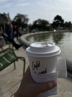 Café Kitsuné Palais Royal by null