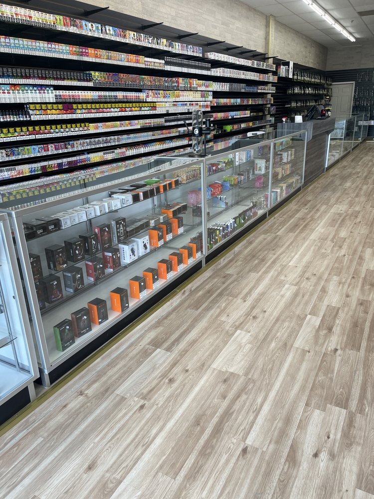 STOP 2 TOBACCO AND VAPE Updated September 2024 16 Photos 1210